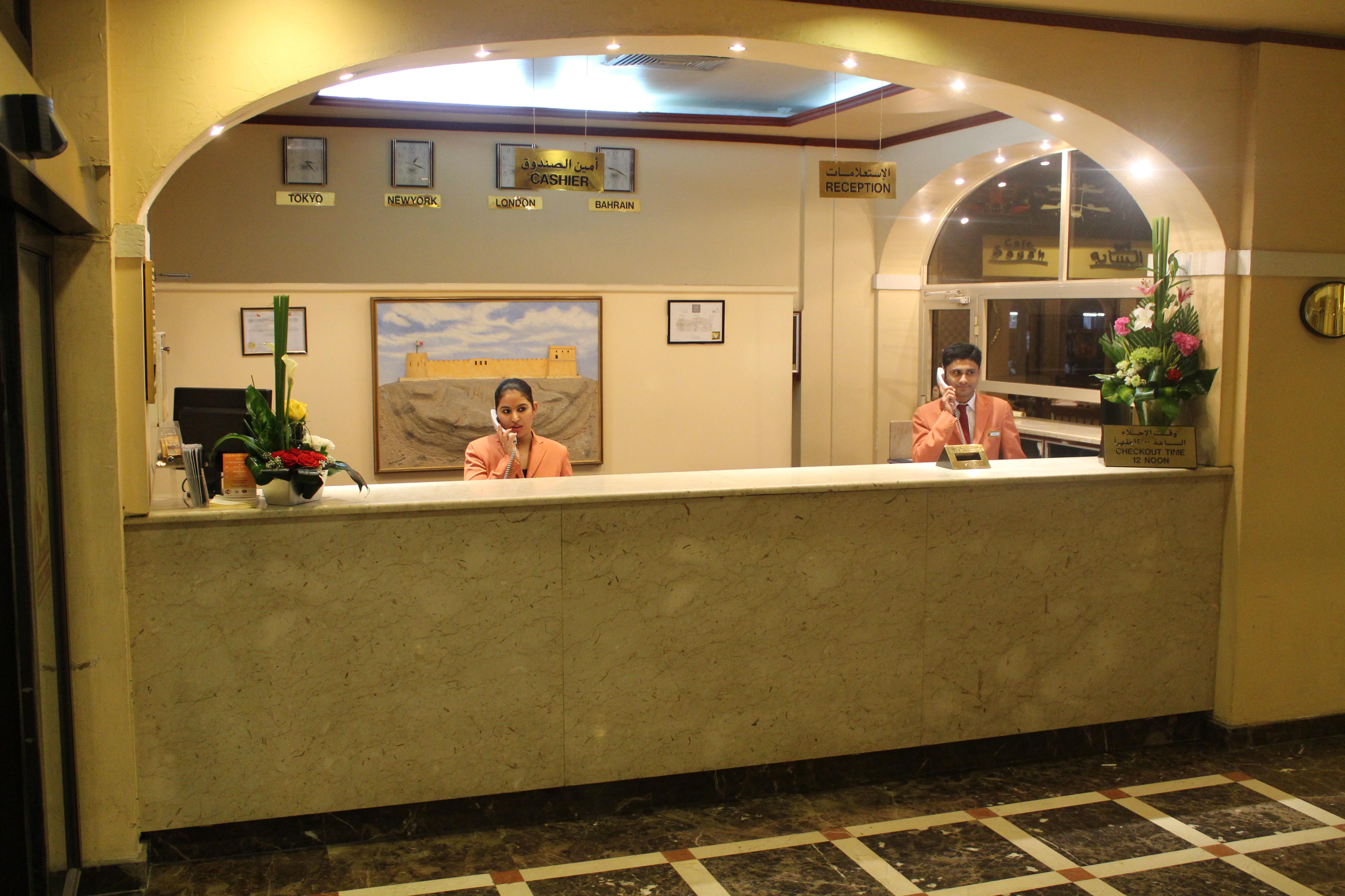Delmon International Hotel Manama Exterior photo