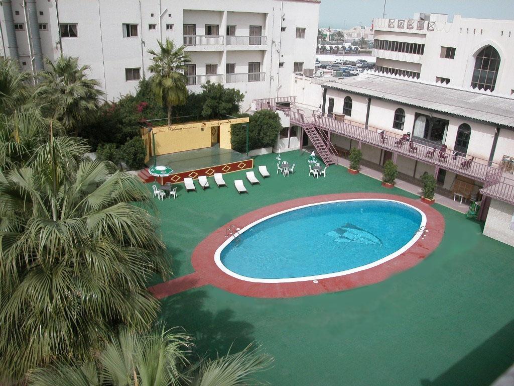 Delmon International Hotel Manama Exterior photo